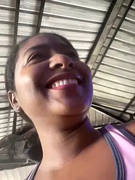 Berry Bans online show from 12/04/25, 05:21