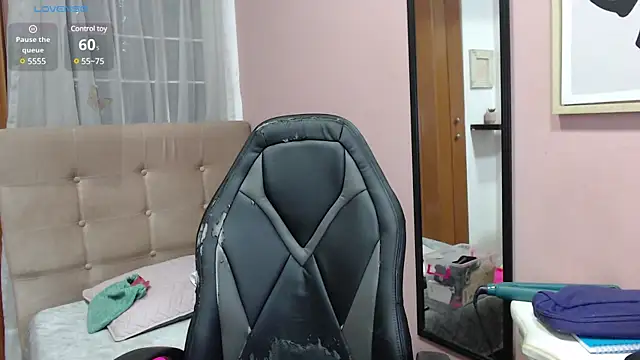 Alex flair online show from 03/11/25, 04:43