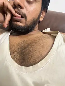 indianhotche online show from 10/31/25, 08:43