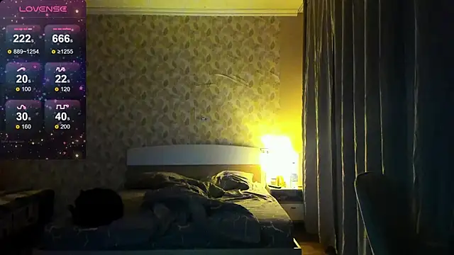 MariaStuart online show from 12/18/24, 03:00