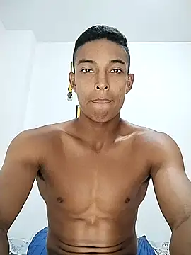 Demiansteven2 online show from 02/19/25, 11:04