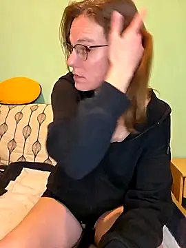 SpiceLea online show from 02/05/26, 01:16