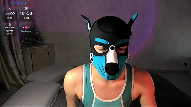 Snapshot of tailer_ chatting on 01/05/26, 11:52 tailer online show from 01/05/26, 11:52