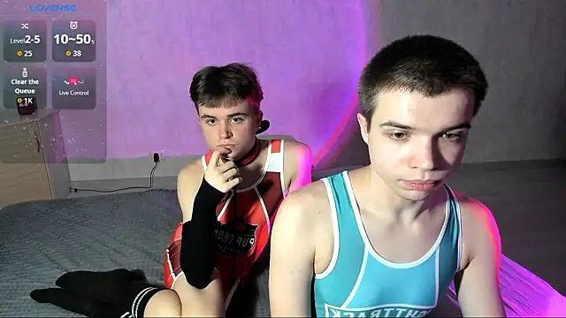 Snapshot of tailer_ chatting on 02/05/26, 03:27 tailer online show from 02/05/26, 03:27