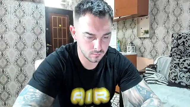 Jonmusclemaster online show from 12/13/25, 09:20