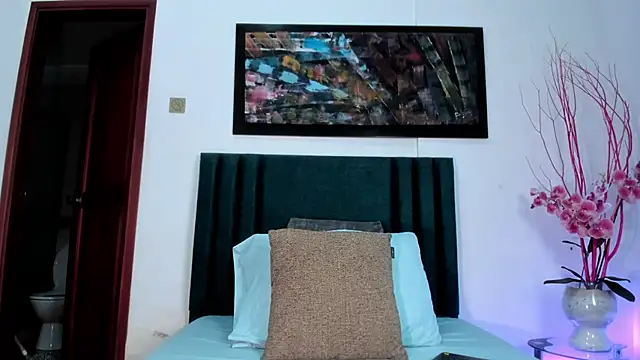 Snapshot of AlissaNix chatting on 01/31/25, 08:33 AlissaNix online show from 01/31/25, 08:33