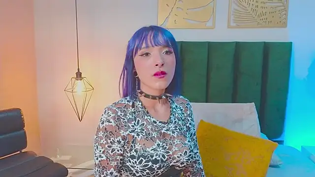 Snapshot of AlissaNix chatting on 02/07/26, 01:09 AlissaNix online show from 02/07/26, 01:09