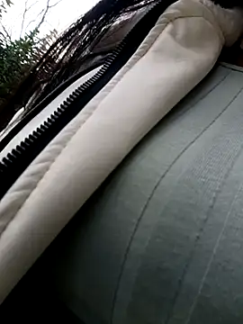  andrea30 online show from 10/28/25, 12:09