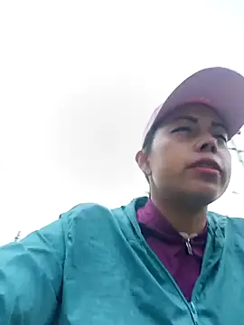  andrea30 online show from 11/15/25, 11:07