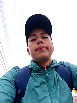  andrea30 online show from 12/15/25, 11:47