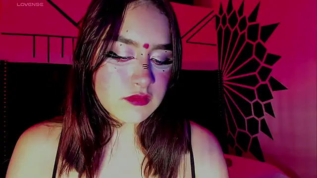 LailaCatt online show from 03/16/25, 06:20