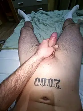 Snapshot of baaadboy10 chatting on 12/14/25, 03:28 baaadboy10 online show from 12/14/25, 03:28