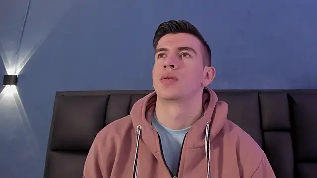 MikaelSlow online show from 11/23/25, 04:23