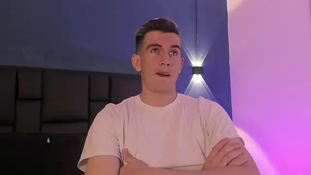 MikaelSlow online show from 02/11/26, 04:17