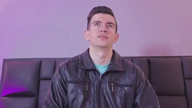 MikaelSlow online show from 04/18/26, 04:27