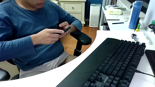 big-pig online show from 10/24/25, 02:02