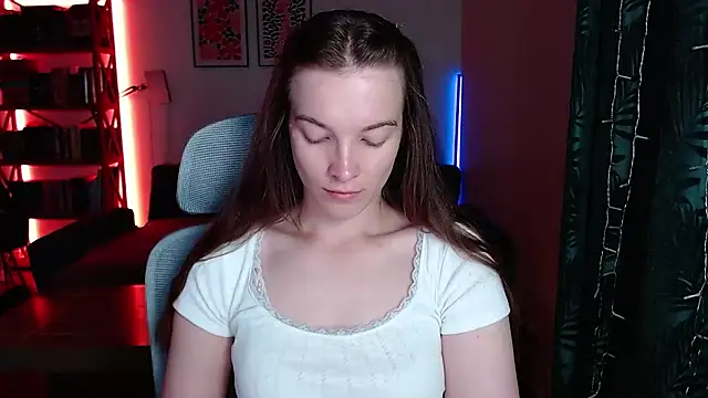 Snapshot of kenzie_x chatting on 07/27/26, 04:19 kenzie x online show from 07/27/26, 04:19