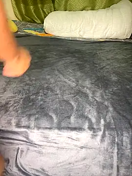 nur lin online show from 11/13/25, 10:30