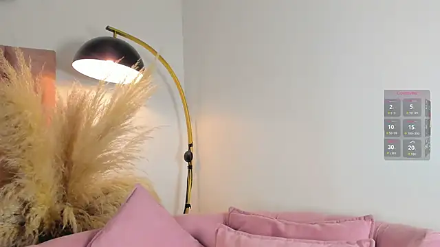 im alejandra  online show from 03/29/26, 04:01