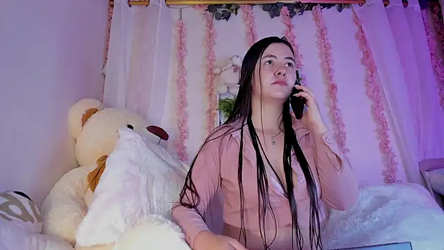 Idara and Edahi01 online show from 09/22/25, 12:01