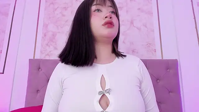 Snapshot of GENNESIS_LOVE chatting on 01/17/26, 10:46 GENNESIS LOVE online show from 01/17/26, 10:46