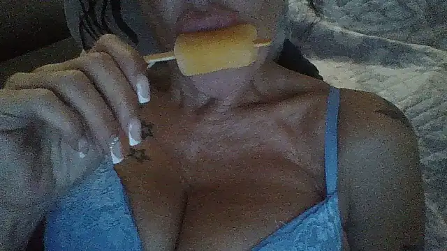 MarikaMilff online show from 07/01/26, 02:51