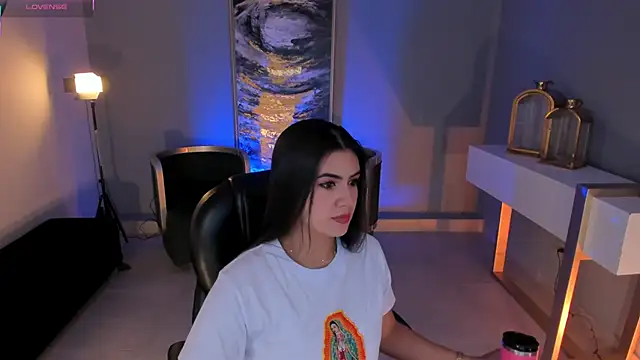 AngelicaVega online show from 04/05/26, 05:21