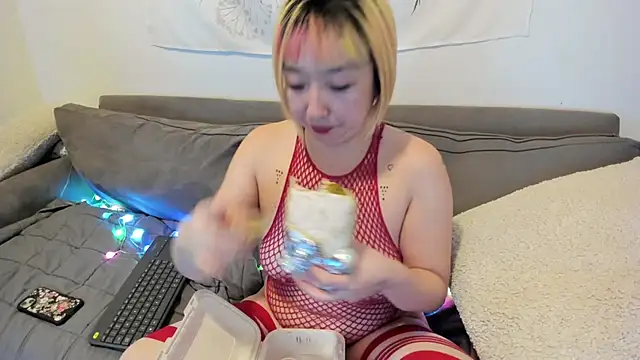 luxgray online show from 12/24/24, 01:38