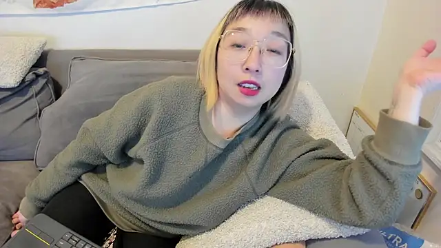 luxgray online show from 03/07/25, 11:05