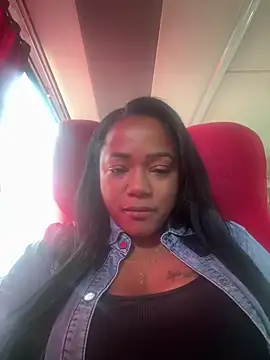 Snapshot of Noviostoxico chatting on 10/07/25, 01:19 Noviostoxico online show from 10/07/25, 01:19