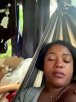 Snapshot of Noviostoxico chatting on 10/28/25, 10:12 Noviostoxico online show from 10/28/25, 10:12