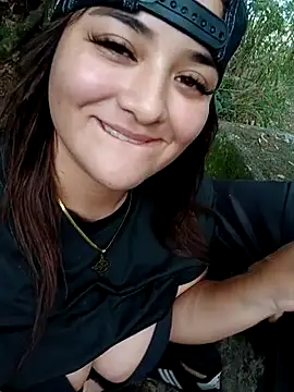 Liancy online show from 02/16/25, 09:59