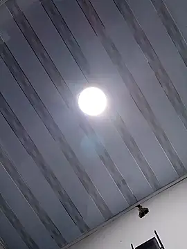 Liancy online show from 04/12/26, 03:00