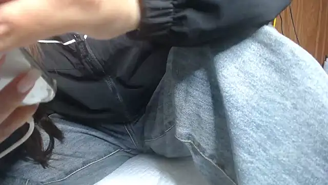 Hatachi ne12 online show from 02/06/26, 07:23