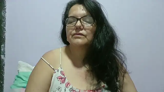 Snapshot of kassandra02 chatting on 05/09/26, 03:01 kassandra02 online show from 05/09/26, 03:01