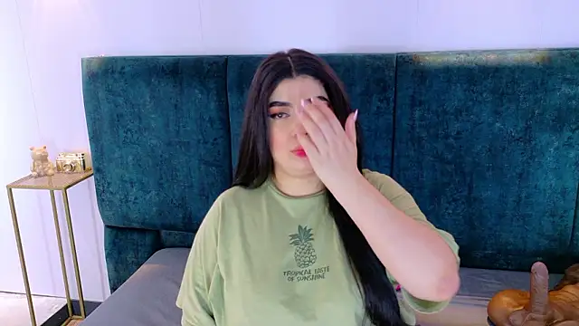 AgathaLynx online show from 02/27/26, 10:37