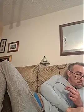 Snapshot of bibananaman chatting on 11/13/25, 02:32 bibananaman online show from 11/13/25, 02:32