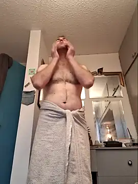 Snapshot of bibananaman chatting on 02/06/26, 10:07 bibananaman online show from 02/06/26, 10:07