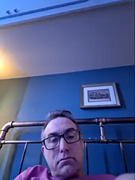 Snapshot of bibananaman chatting on 03/06/26, 04:09 bibananaman online show from 03/06/26, 04:09