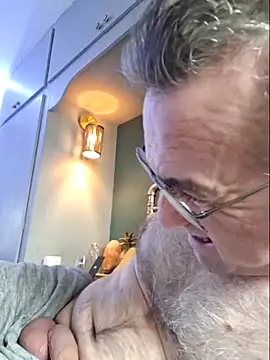 Snapshot of bibananaman chatting on 03/12/26, 11:49 bibananaman online show from 03/12/26, 11:49