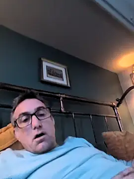 Snapshot of bibananaman chatting on 03/16/26, 07:23 bibananaman online show from 03/16/26, 07:23