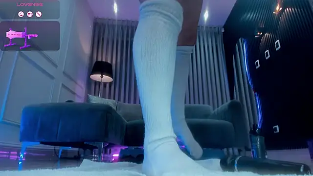 Anna parkker  online show from 02/26/25, 11:09