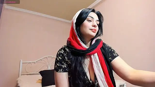 Snapshot of _cleopattra_ chatting on 01/03/25, 06:35 cleopattra online show from 01/03/25, 06:35