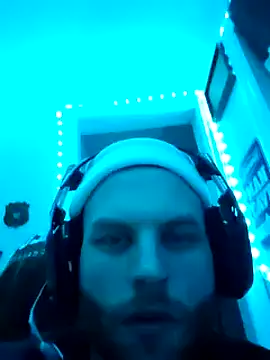 Snapshot of GeneralXMillyX chatting on 12/14/24, 06:02 GeneralXMillyX online show from 12/14/24, 06:02