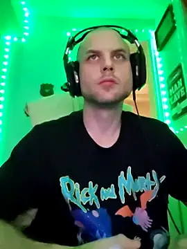 Snapshot of GeneralXMillyX chatting on 01/02/25, 02:22 GeneralXMillyX online show from 01/02/25, 02:22