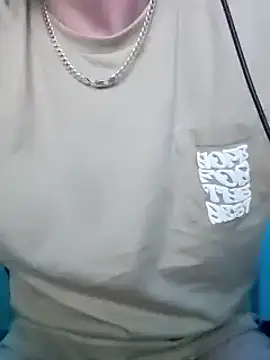 Snapshot of GeneralXMillyX chatting on 01/06/25, 08:14 GeneralXMillyX online show from 01/06/25, 08:14