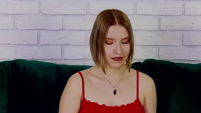 LiliLinn online show from 01/29/25, 11:20