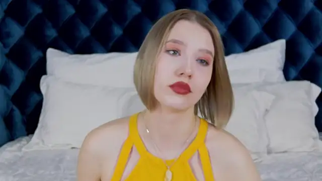 LiliLinn online show from 02/21/25, 07:45