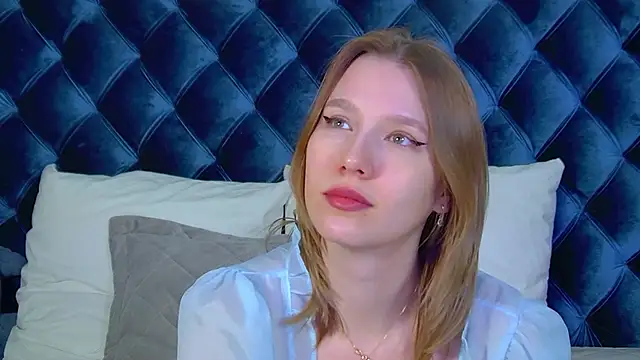 LiliLinn online show from 02/20/26, 06:10