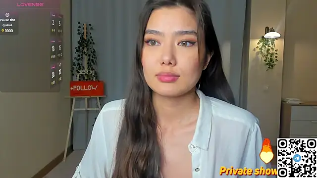 EmmaFisherf online show from 02/18/25, 10:14